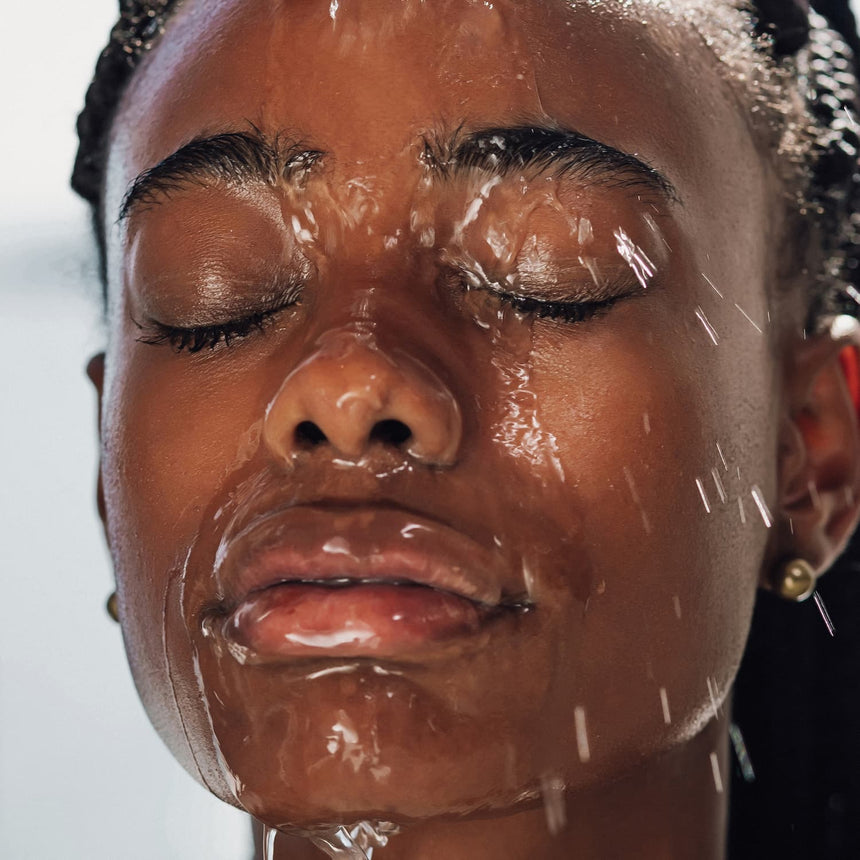 Limpeza facial com Sabonete Skin Quer