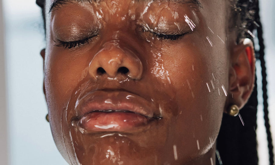 Limpeza facial com Sabonete Skin Quer