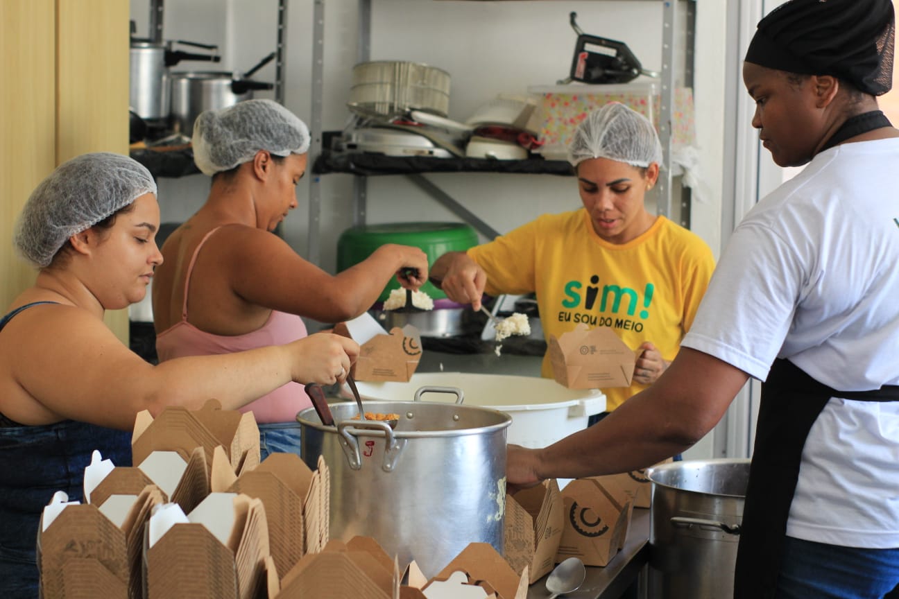 Sim eu sou do meio e Skin Quer